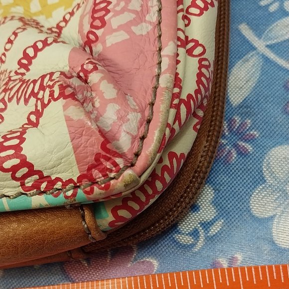 2884 Medium Size Fossil Crossbody, Leather, Multi Color Bag Purse - Picture 4 of 14